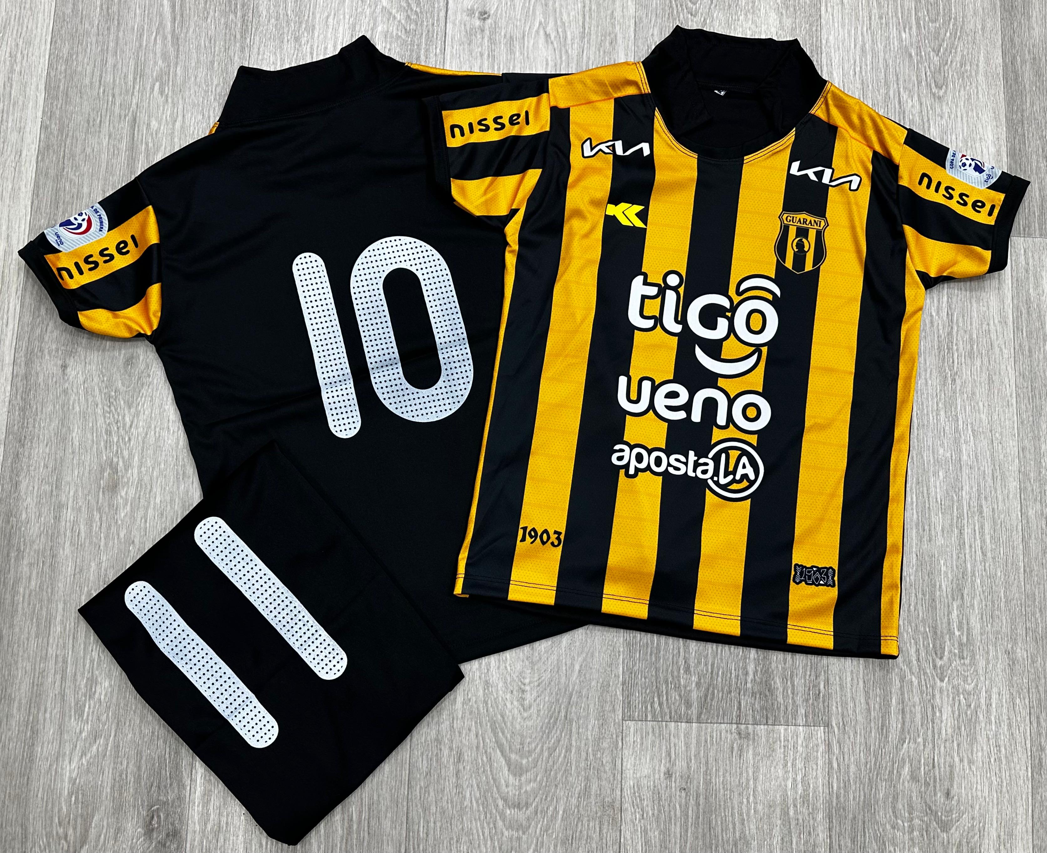 CAMISETA CLUB GUARANI.